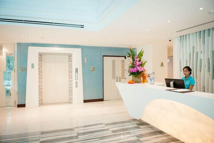 Hotel Interior 4 of 59