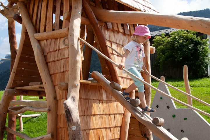 Childrens Activities 55 of 78
