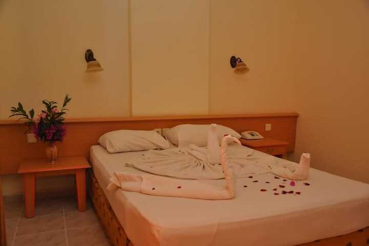 Room 10 of 51