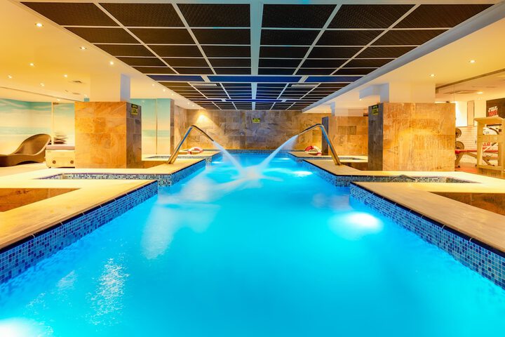 Pool 46 of 117