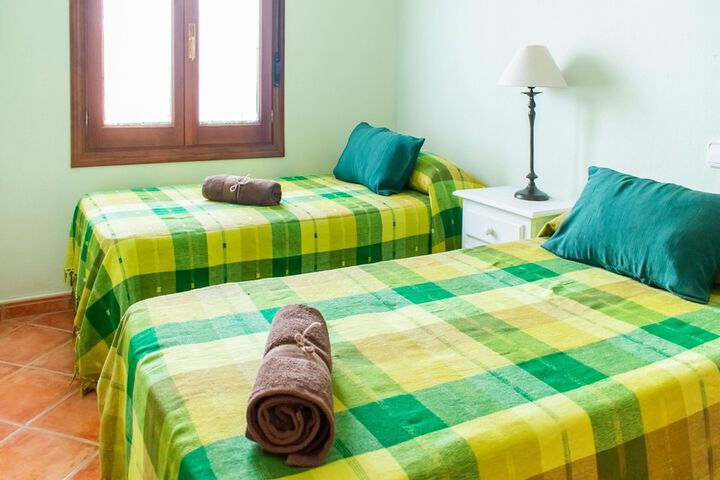 Room 3 of 44