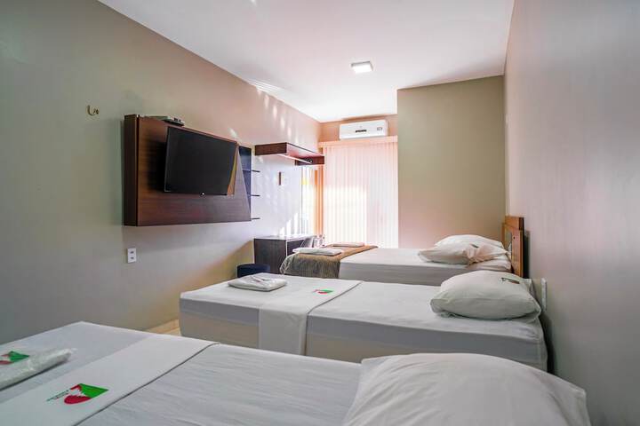 Room 12 of 29