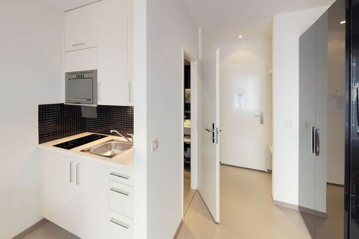 Private kitchenette