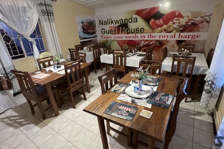 Dining 43 of 62