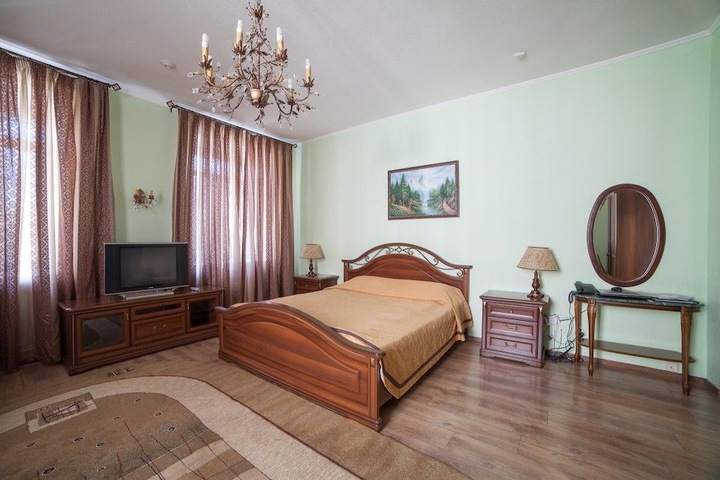 Room 15 of 31