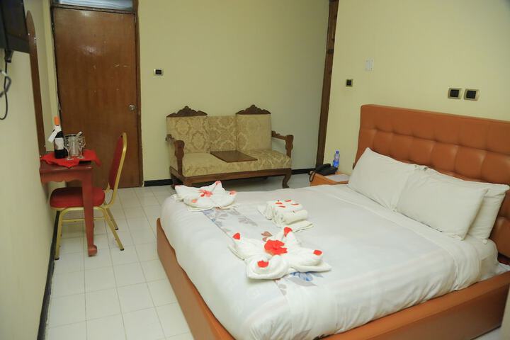 Room 26 of 60