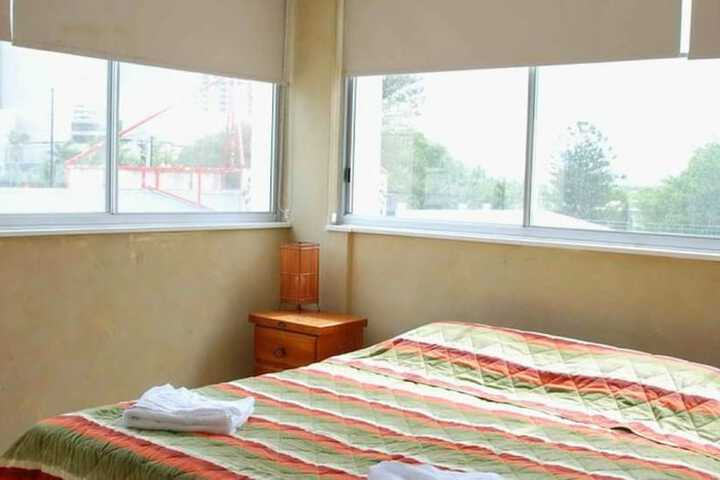 Room 5 of 28