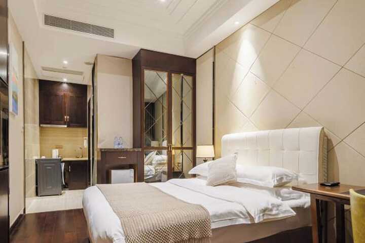 Room 62 of 140