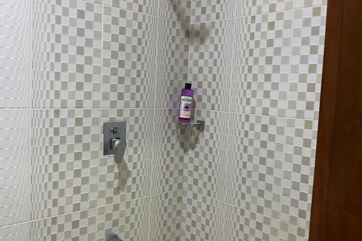 Room 156 of 190