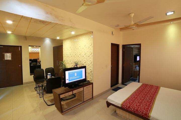 Room 18 of 57