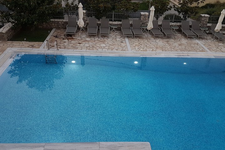 Pool 39 of 62