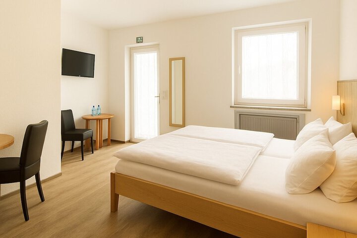 Room 7 of 20