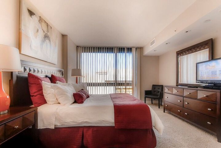 Room 4 of 64