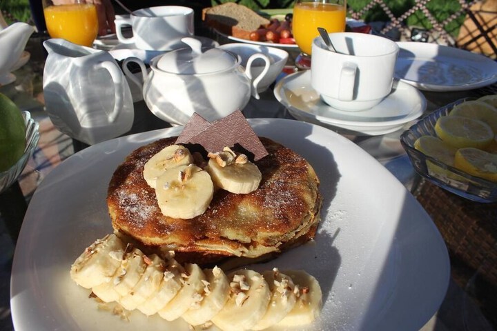 Breakfast/Coffee Service 22 of 39
