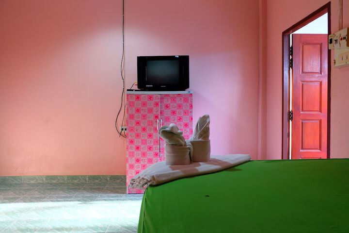 Room 12 of 14