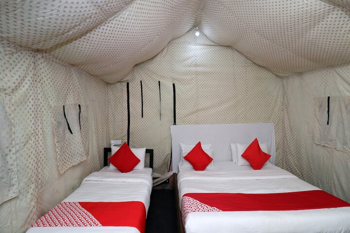 Room 16 of 32