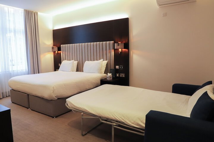 Room 38 of 68