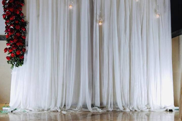 Ballroom/Hall 73 of 87
