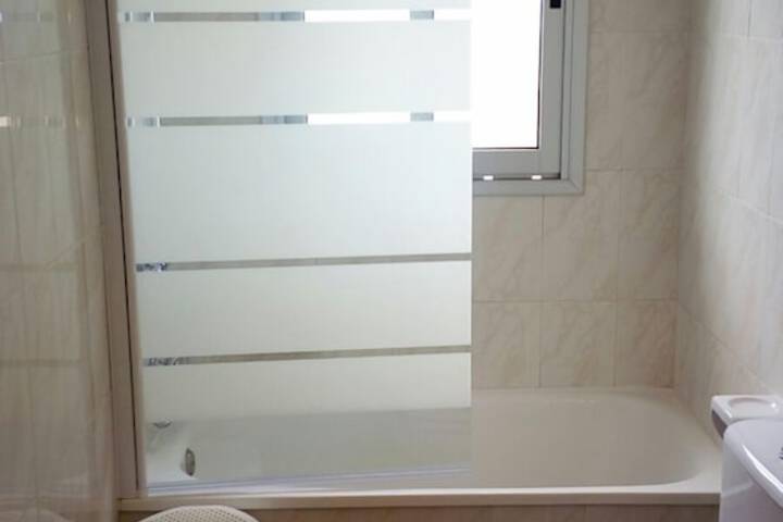 Room 36 of 46