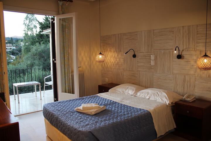 Room 27 of 67