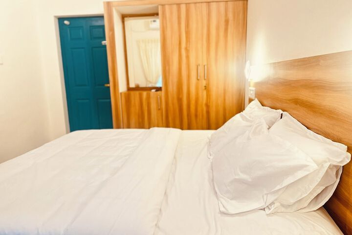 Room 17 of 41