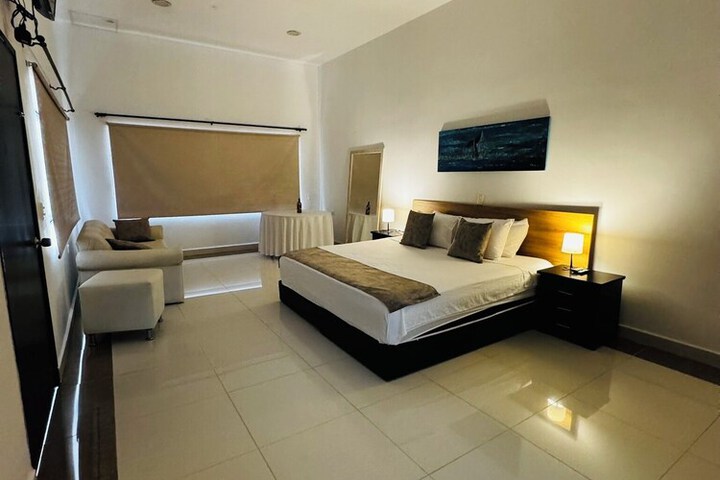 Room 41 of 94