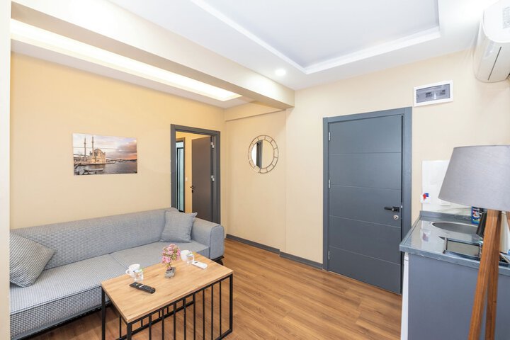 Room 44 of 73