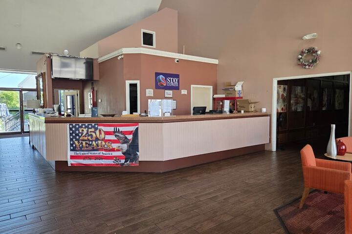 Hotel Interior 2 of 16