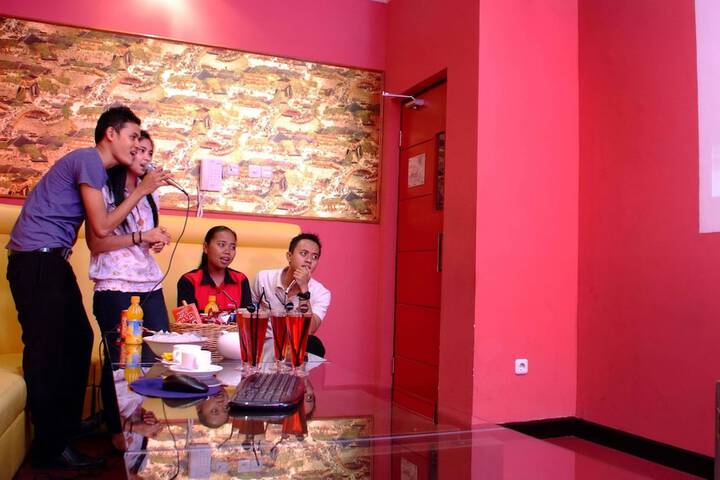 Karaoke room