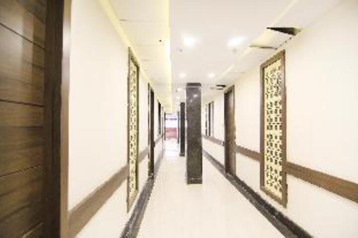 Hotel Interior 8 of 20