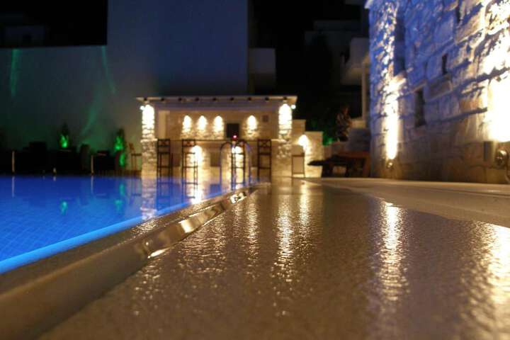 Pool 24 of 58
