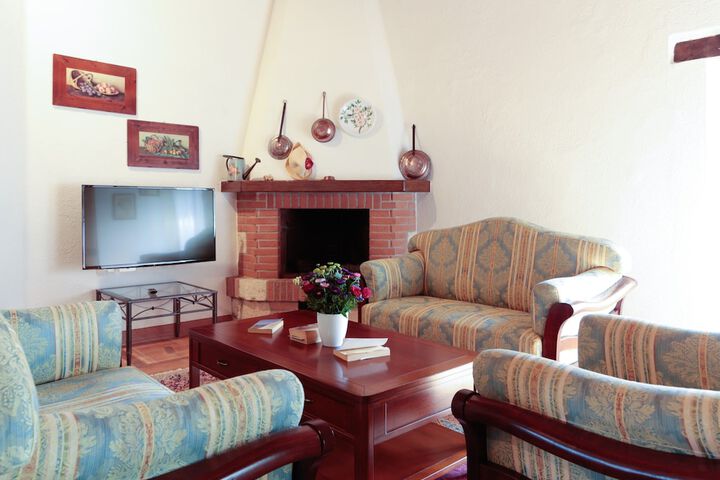Room 25 of 65