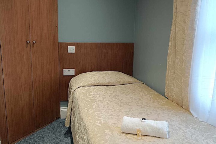 Room 97 of 283