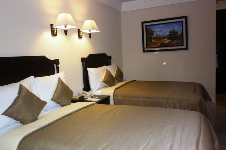 Room 4 of 31