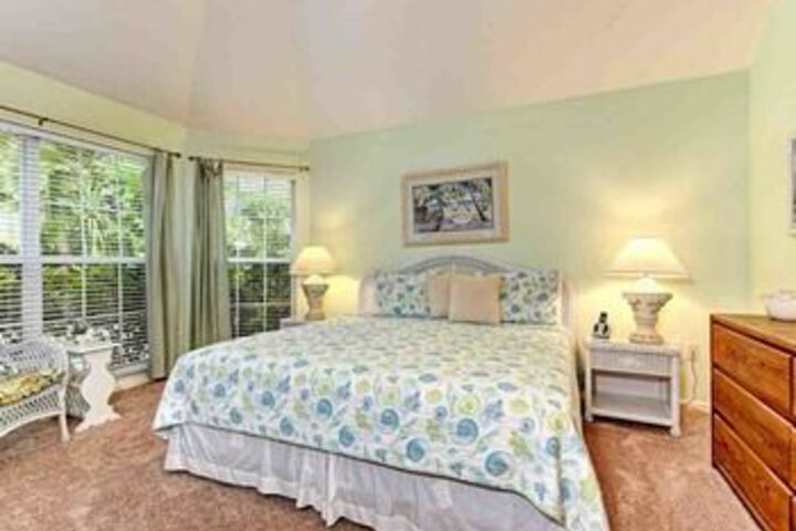 Room 6 of 49