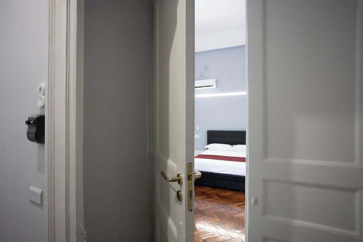 Room 53 of 111