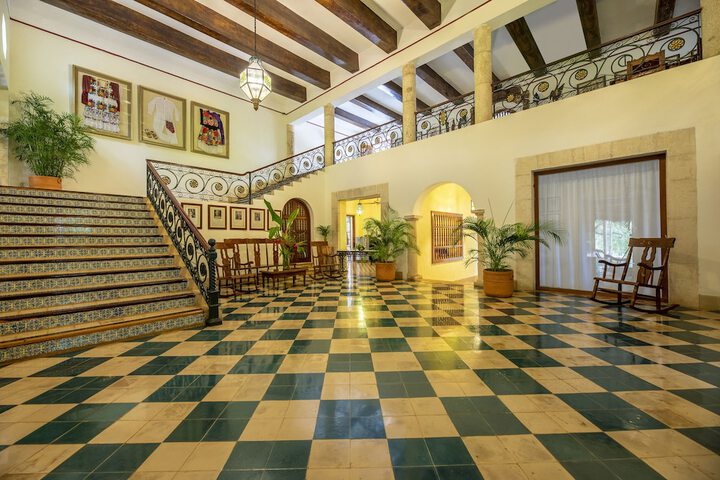 Lobby Photos