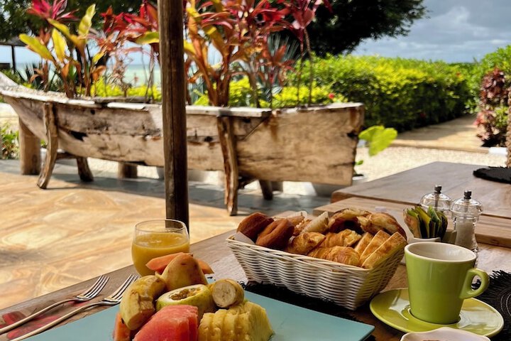 Breakfast/Coffee Service 83 of 113