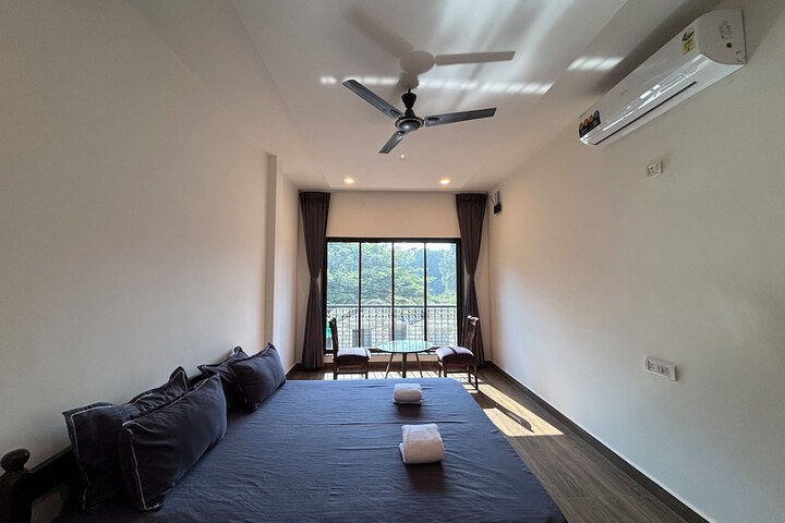 Room 6 of 26