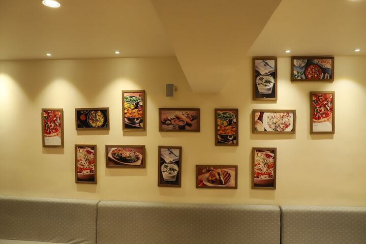 Dining 49 of 67