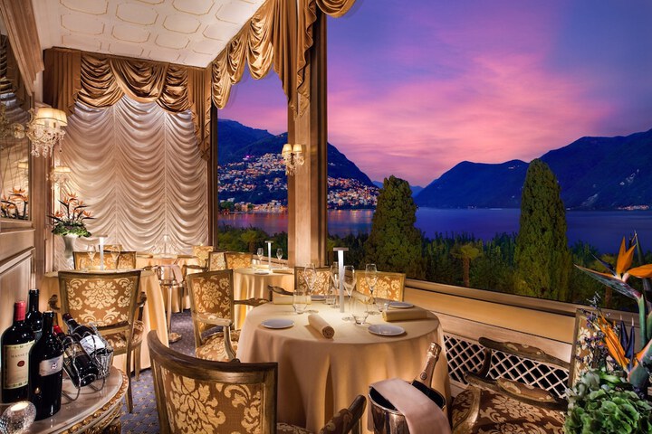 Dining 42 of 70