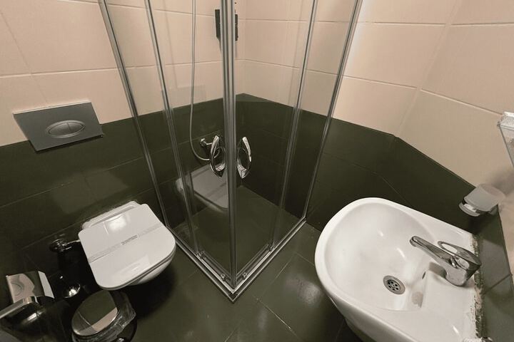 Clean Restrooms
