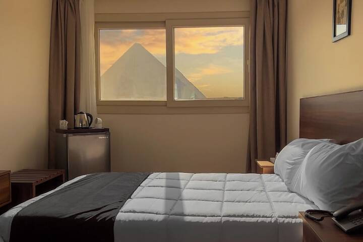 Room 15 of 46