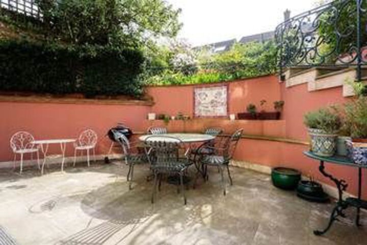 Terrace/Patio 27 of 29