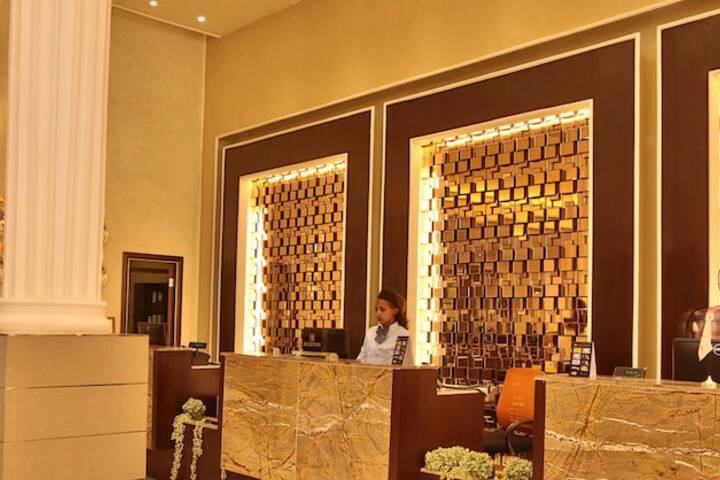 Lobby Entry
