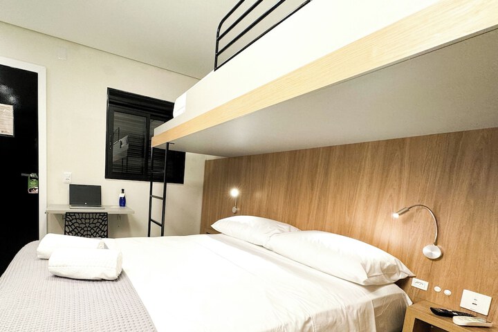 Room 5 of 29