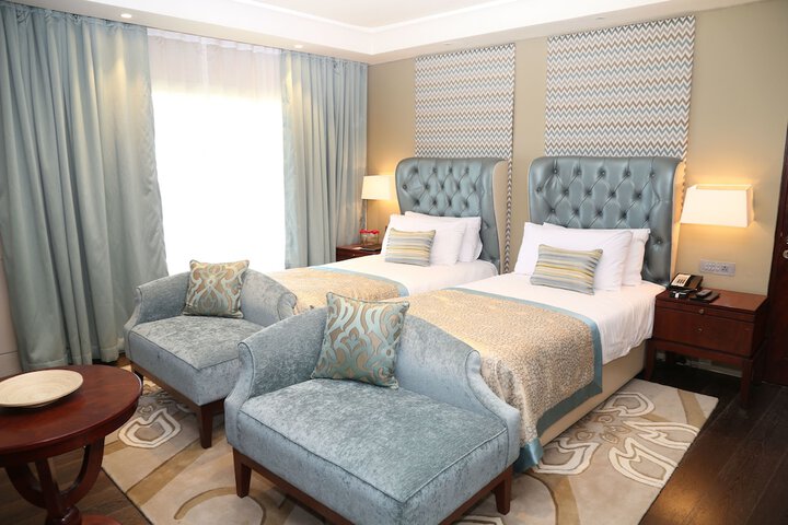 Room 32 of 78