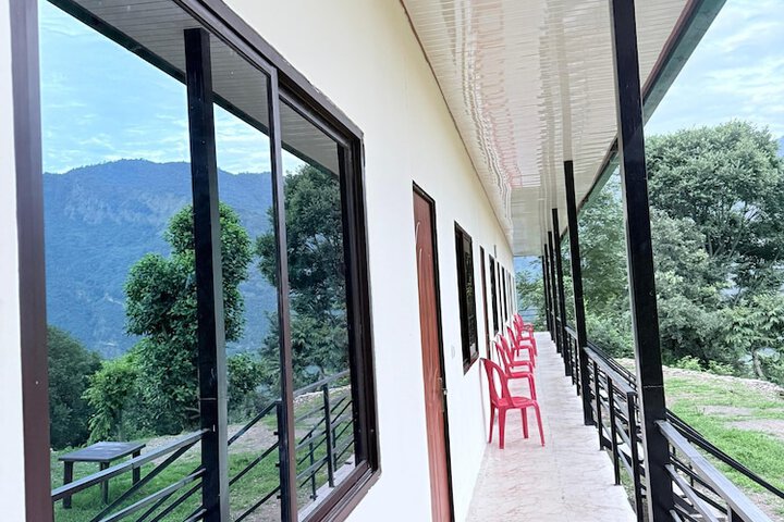 Terrace/Patio 12 of 12