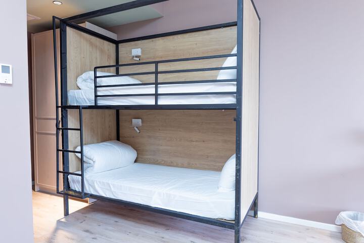 Room 5 of 51