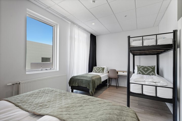 Room 17 of 26
